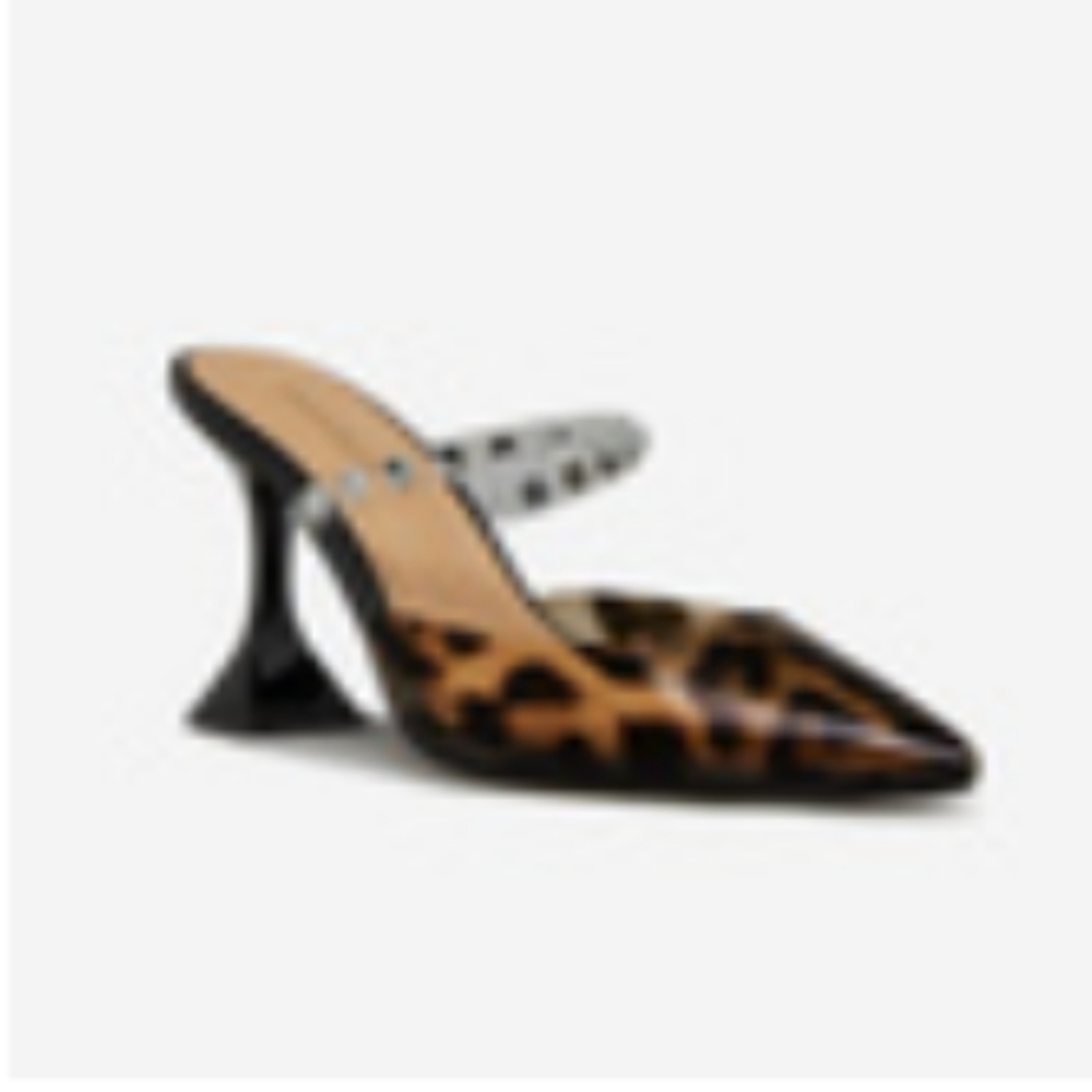 NWOT leopard and rhinestone bling slides with unique heel